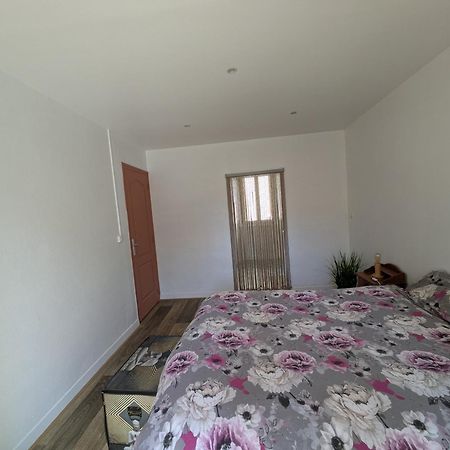 Location Chambre D Hote Le Vibal Eksteriør bilde